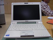 White 900 series